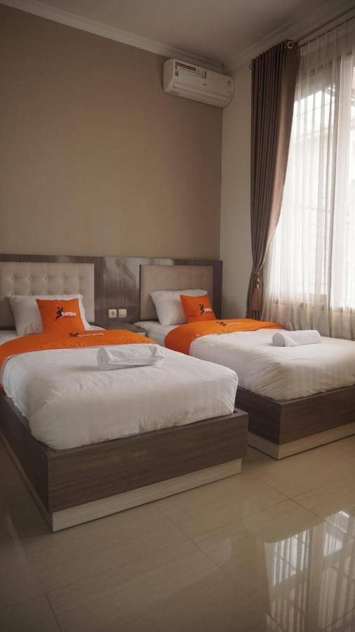 יוגיאקרטה Kirana Residence By Sampai Coliving מראה חיצוני תמונה