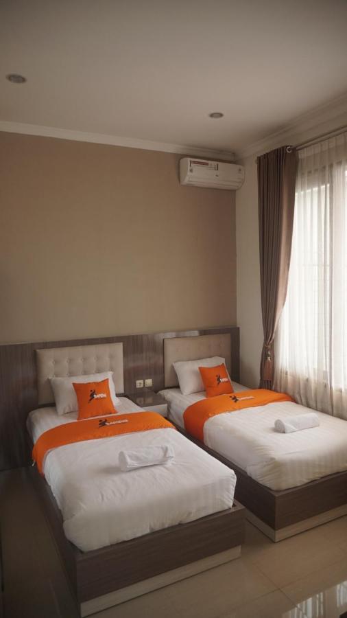 יוגיאקרטה Kirana Residence By Sampai Coliving מראה חיצוני תמונה